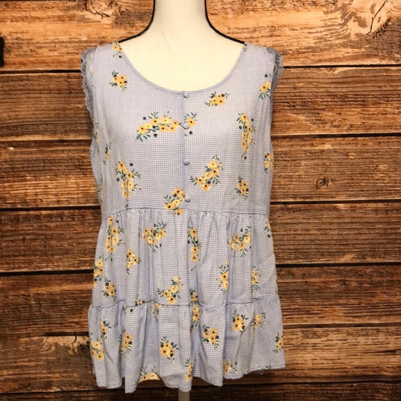 LC Lauren Conrad Tops - Lauren Conrad• Floral Flowy Shirt